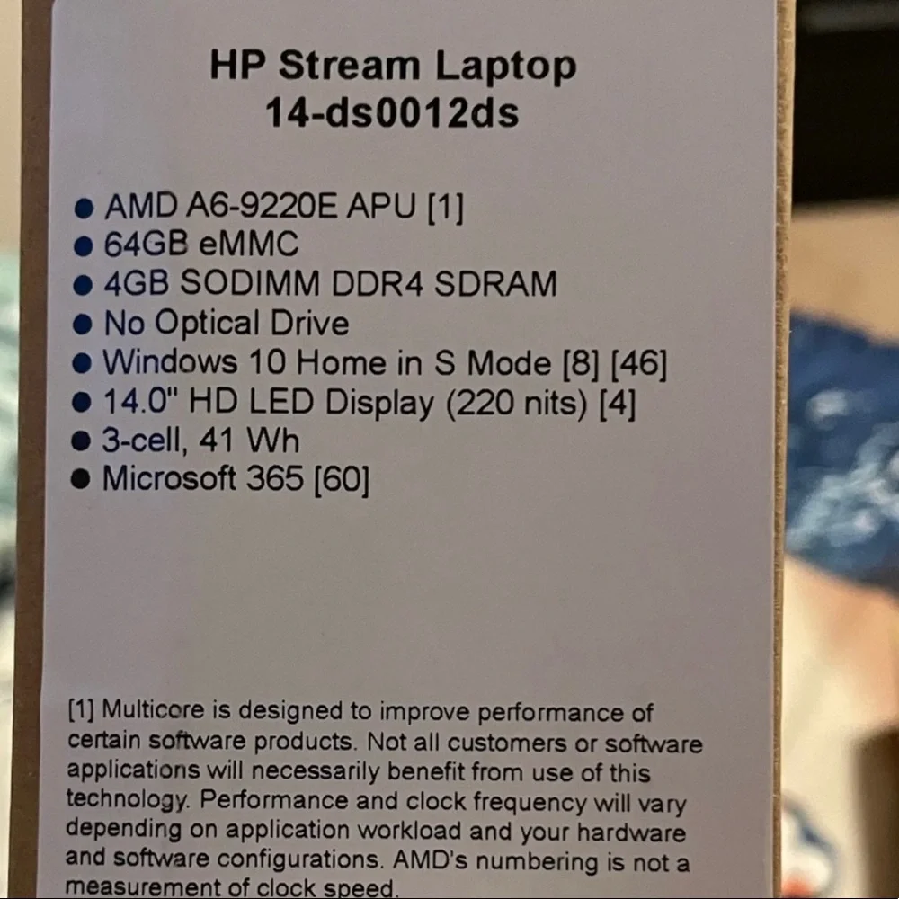LIKE NEW ROSE GOLD HP WITH CHARGER AND BOX . USED ONCE